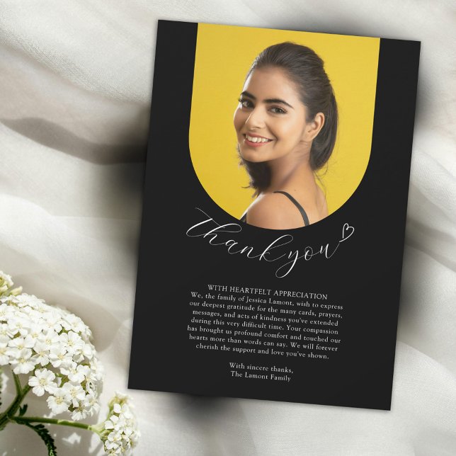 Carte De Remerciements Simple noir blanc Funérailles photo coeur (Créateur téléchargé)