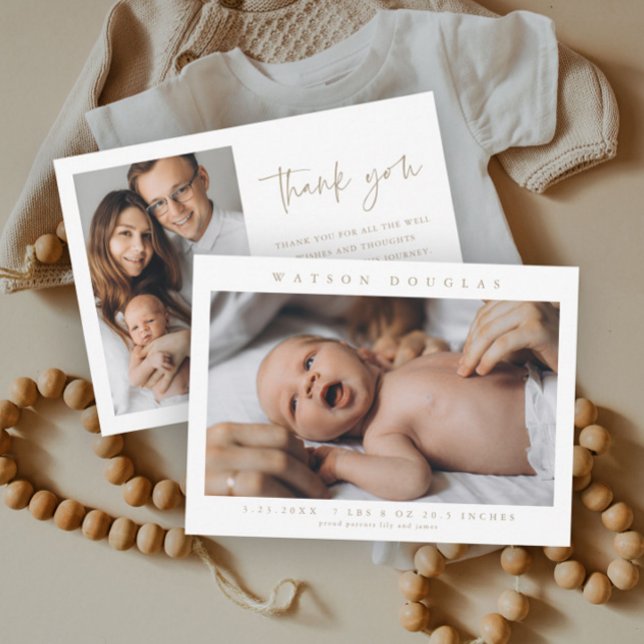 Carte De Remerciements Simple Photo Naissance Bébé Photo Naissance (Simple minimalist newborn baby photo thank you card.)