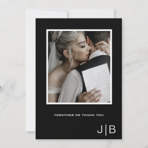 Carte De Remerciements Simple script moderne noir blanc monogramme photo