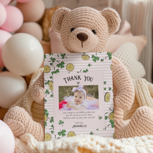 Carte De Remerciements Trèfles irlandais roses et pièces chanceuses pour  (Girly Pink baby St. Patty's card. Cute pink & white pinstripes. Hand-drawn shamrocks & gold coins.)