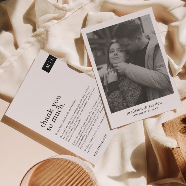 Carte De Remerciements Typographie minimale Chic Monogramme Mariage photo (Créateur téléchargé)
