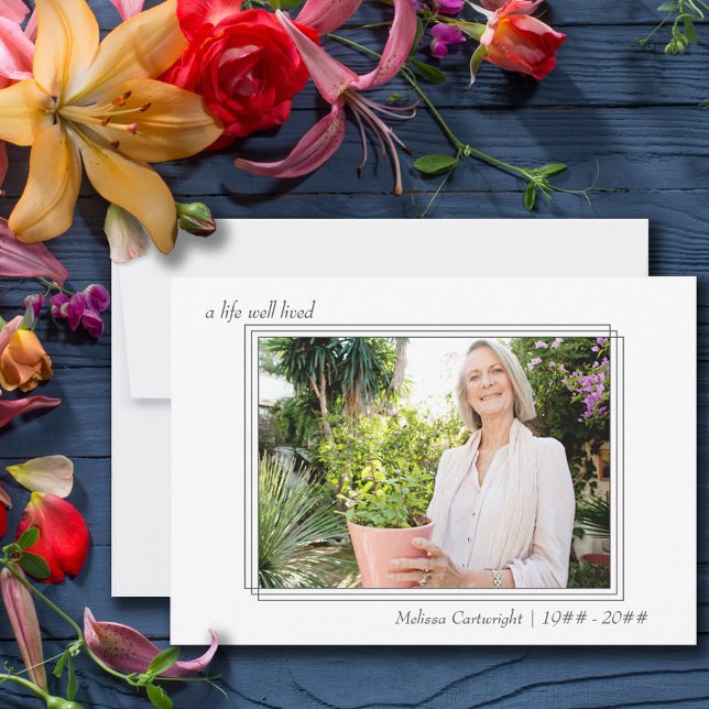 Carte De Remerciements Une vie bien vécue Triple Bordé Photo Funérailles (Créateur téléchargé)