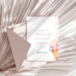 Carte De Remerciements Voici l'anniversaire de la crème glacée Scoop<br><div class="desc">Envoyez un doux message de remerciement avec "Voici le Carte de remerciements d’anniversaire de la crème glacée Scoop"! Cette charmante carte présente un design de crème glacée, ce qui en fait la meilleure façon d'express votre gratitude aux amis et à la famille pour célébrer votre journée spéciale avec vous. Avec...</div>