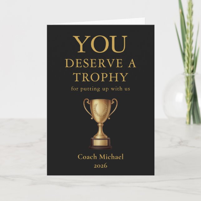 Carte De Remerciements You Deserve a Trophy Funny Coach Elegant Gold Team (Devant)