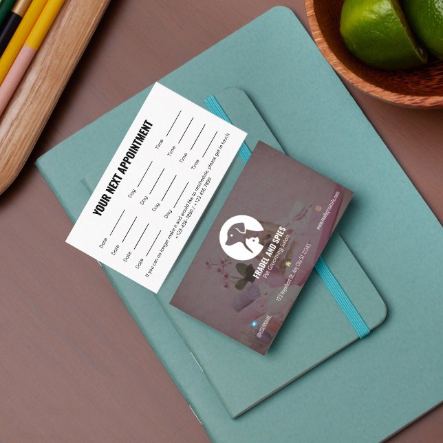 Carte de rendez-vous de soins pour animaux avec lo (Pet Care Appointment Card with Logo & Cute Animal Art)