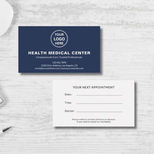 Carte De Rendez-vous Logo personnalisé Clinique de soins de santé Docte (Custom Logo Healthcare Clinic Doctor Navy Blue Appointment Card)
