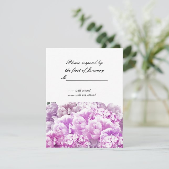 Carte de réponse Bouquet monochromatique rose de f (Debout devant)
