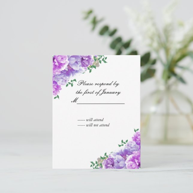 Carte de réponse de fleurs violettes minimalistes (Debout devant)