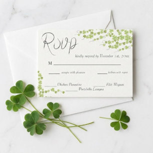 Carte de réponse de mariage à la feuille de trèfle