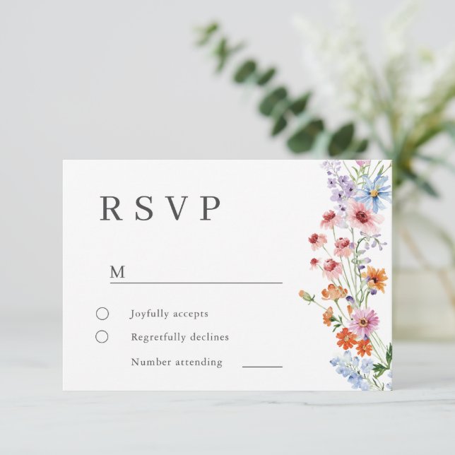 Carte de réponse de mariage aux fleurs sauvages mi (Debout devant)