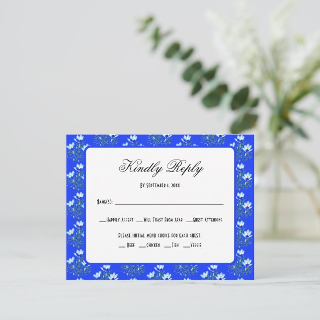 Carte de réponse de mariage Blue Crocus (Debout devant)