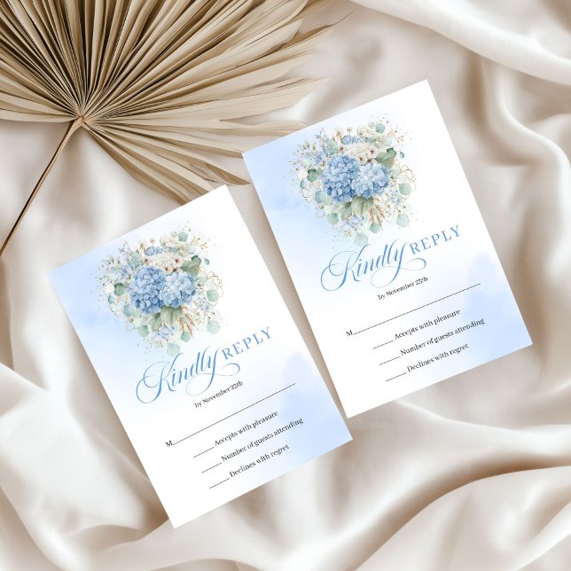 Carte de réponse de mariage florale bleue élégante (Graceful Blue Floral Gold Wedding RSVP Card)
