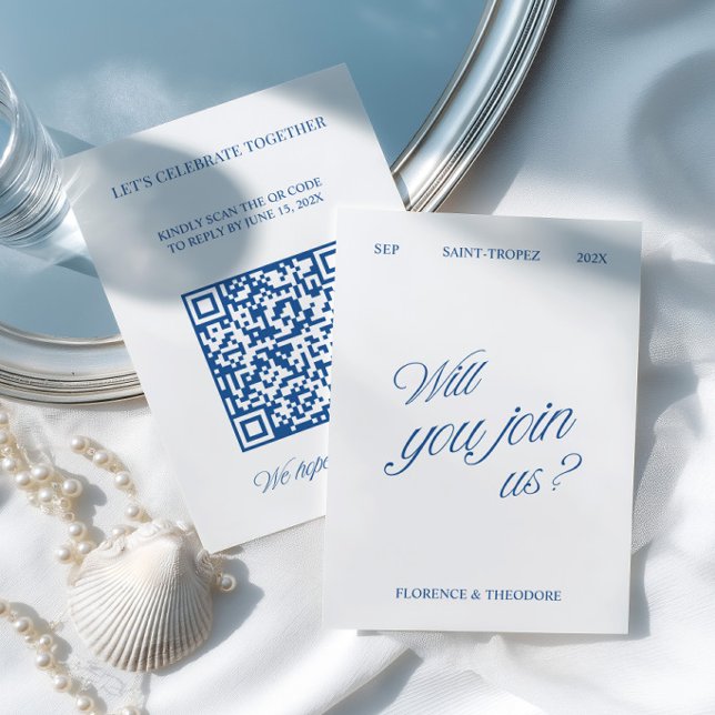 Carte de réponse de mariage moderne bleu et blanc  (QR Code Modern Blue & White Wedding RSVP Card)