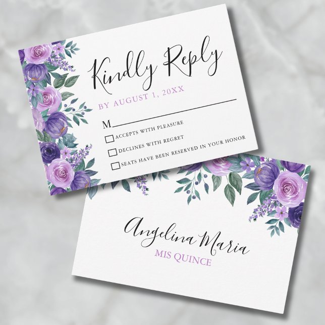 Carte de réponse de Quinceanera Violet Floral (Floral Purple Quinceanera RSVP Card)