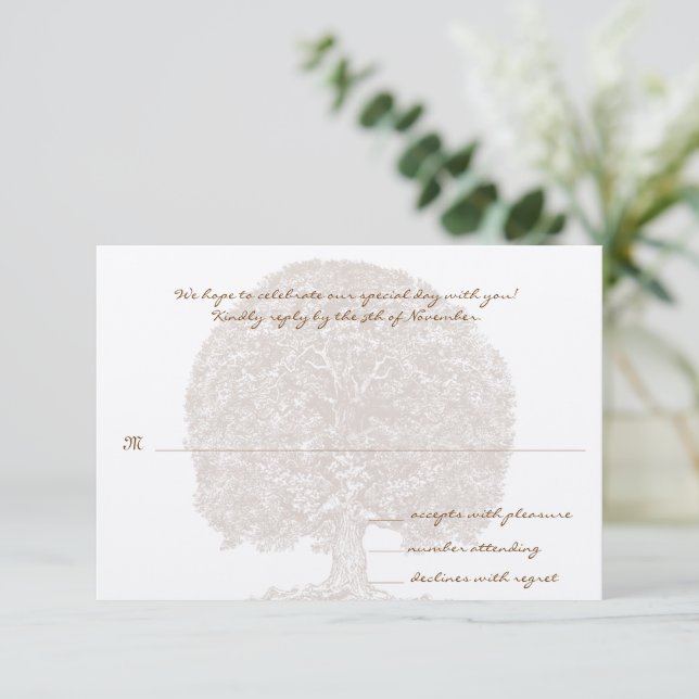 Carte de réponse monogramme de mariage Arbre Brun (Debout devant)