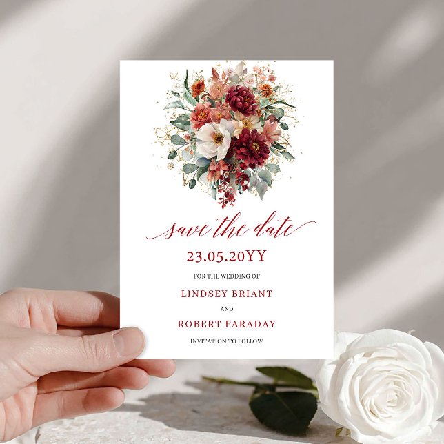 Carte de sauvegarde de date Boho Bourgogne Verdure (Boho Burgundy Greenery Gold Save The Date Card

)