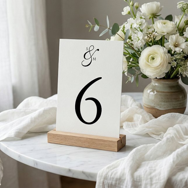 Carte de table de mariage blanche élégante classiq (Créateur téléchargé)