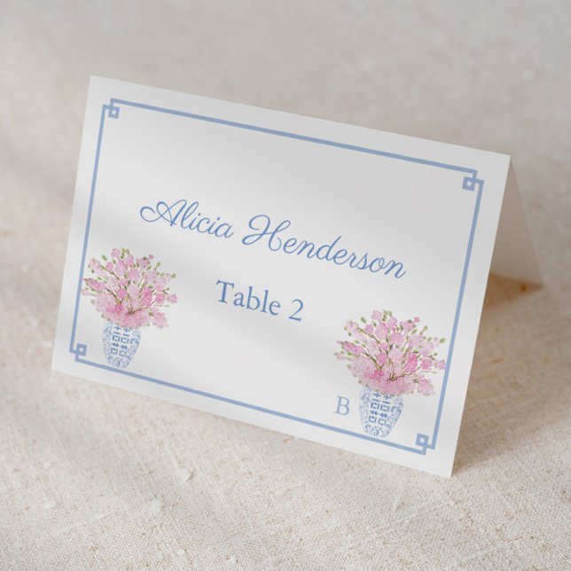Carte de Table de Mariage Rose et Bleu Chic Prépa (Individual place card design featuring pale blue ginger jar filled with blush pink cherry blossoms)