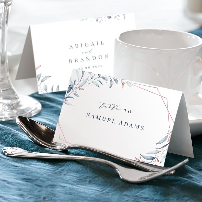 Carte de table géométrique Rose Gold Dusty Blue Gr (Rose Gold Dusty Blue Greenery Geometric Place Card)