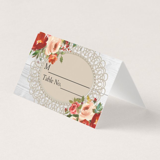 Carte de table pliée en dentelle de bois blanc (Front)