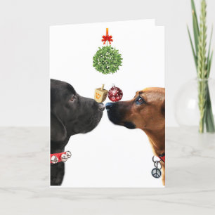 Carte de vacances joyeuse de chiens chanceux