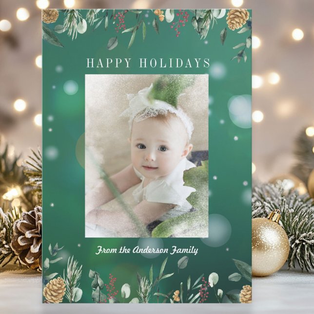 Carte de vacances photo avec flou artistique ennei (Winter Greenery Snow Bokeh Photo Holiday Card)