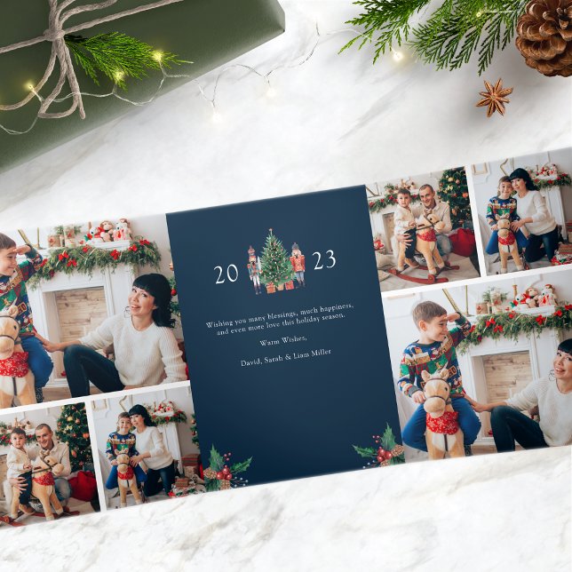 Carte de vacances pliable triple photo bleue (2023 Navy Blue Nutcracker Photo Trifold Holiday Card)
