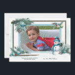Carte de vacances Snowman Frame<br><div class="desc">Un cadre de vacances délicieux avec branches de pin, bulles et un bonhomme de neige souriant. La carte est facile à customiser avec votre libellé, police et couleur de police. Pas exactement ce que vous cherchez ? Tous nos produits peuvent être conçus sur mesure pour répondre à vos besoins sans...</div>