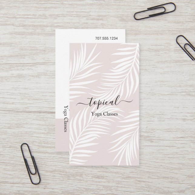 Carte De Visite Aquarelle de palmier blanc feuille Yoga Classes (Devant/Arrière en situation)