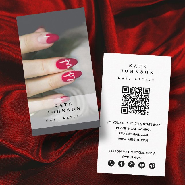 Carte De Visite Artiste à ongles Beatty Salon Manicure Photo QR Co (Nail Artist Beaty Salon Manicure Photo QR Code Business Card)