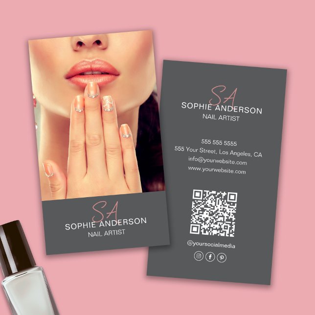 Carte De Visite Artiste Ongles Monogramme Moderne Gris (Modern Monogram Nail Artist Gray Business Card)