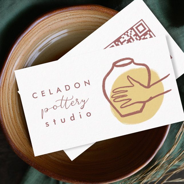Carte De Visite ATELIER DE CÉRAMIQUE POTERIE Élégant Code QR Dessi (POTTERY Ceramics Studio Elegant Hand-drawn QR Code Business Card
)
