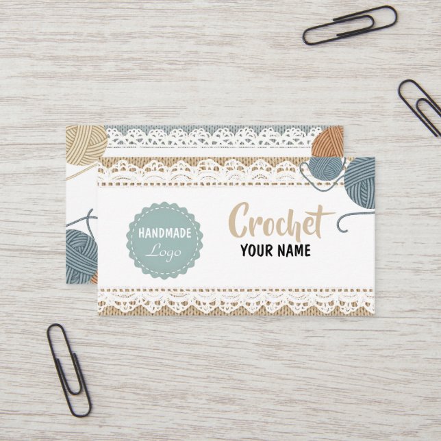 Carte de visite au crochet fait main (Devant/Arrière en situation)
