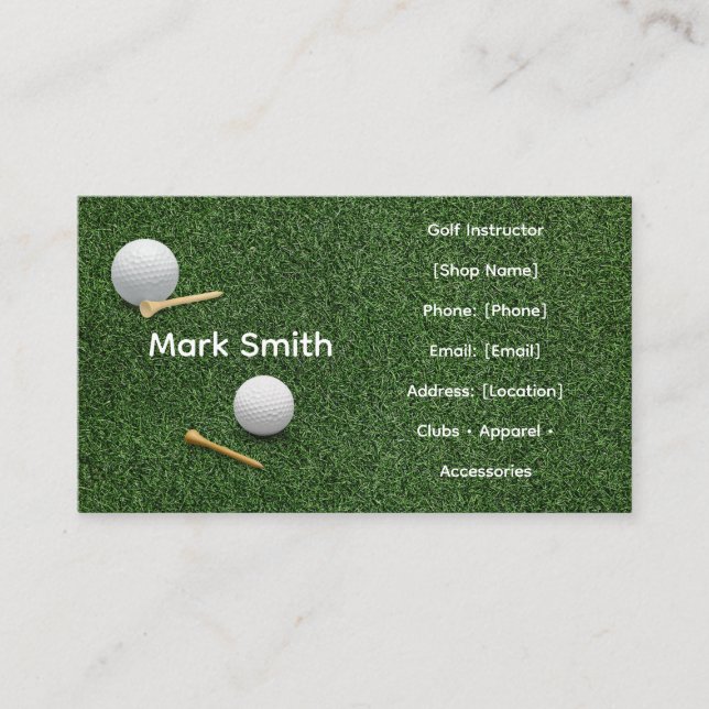 Carte De Visite Balle de golf et tee sur gazon vert (Devant)