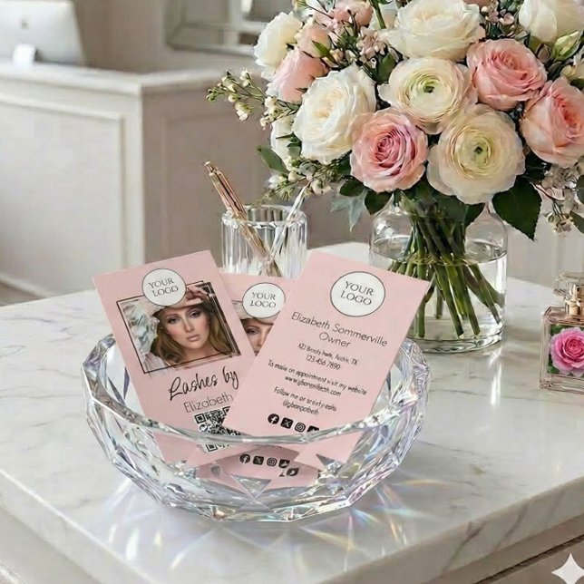 Carte De Visite Blush Rose Logo Script Code QR Photo Cils (Créateur téléchargé)