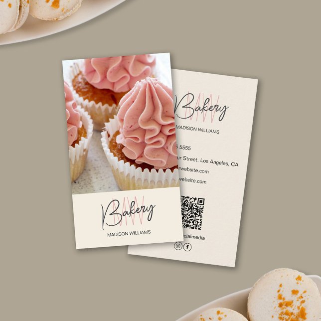 Carte De Visite Boulangerie Logo Monogramme Photo personnalisée Cr (Bakery Monogram Logo Custom Photo QR Cream Business Card)