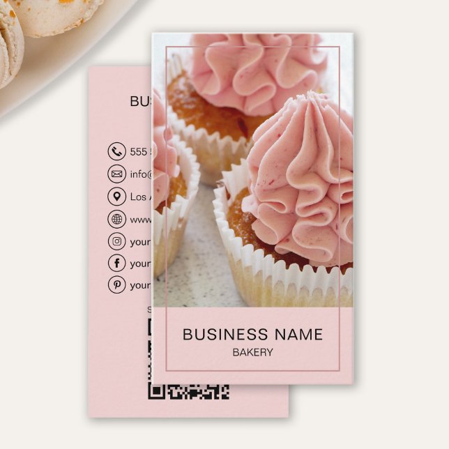 Carte De Visite Boulangerie moderne personnalisée (Create your own modern Bakery Business Card, change color, add your own icons, scannable QR.)