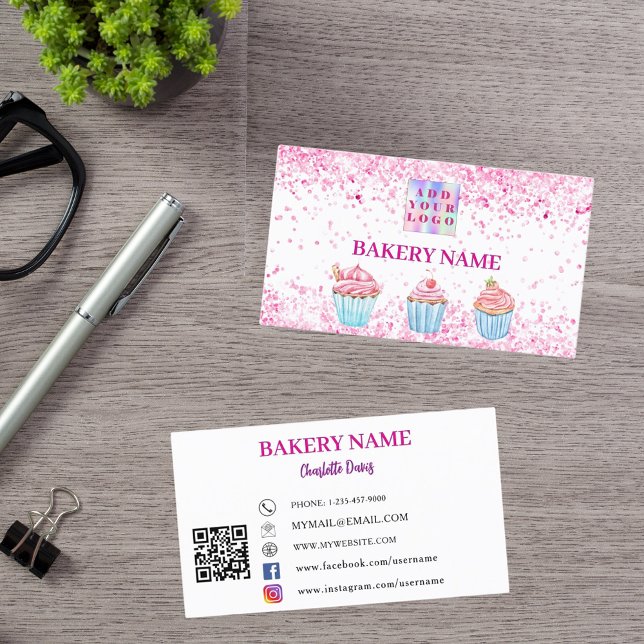 Carte De Visite Boulangerie rose photo médias sociaux code QR (Créateur téléchargé)