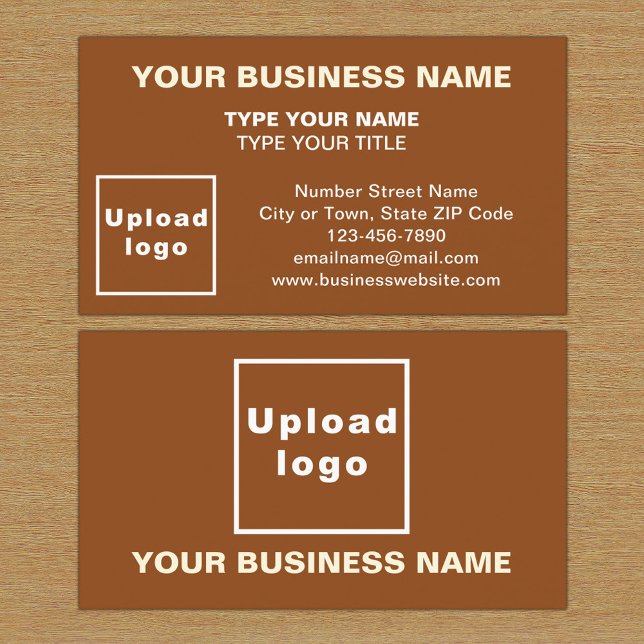 Carte de visite Brown de style centré (The front and back of the brown business card)