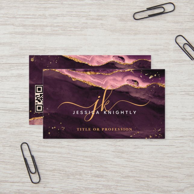 Carte De Visite Burgundy Agate Géode Monogramme Gold Script (Devant/Arrière en situation)