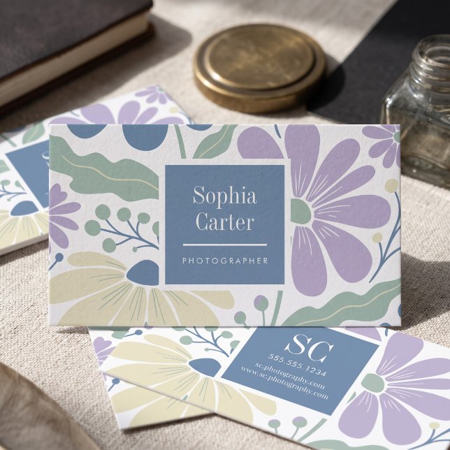 Carte De Visite Cadre floral botanique pastel (Simulated business cards on table)