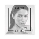 Artiste maquilleur de typographie noire