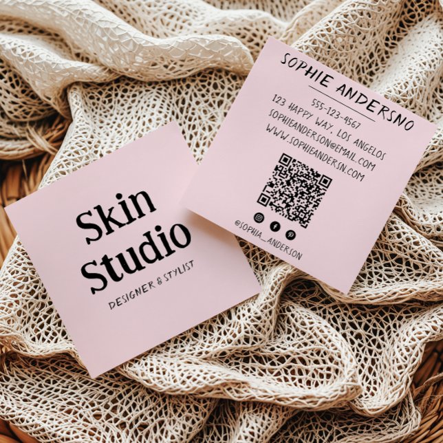 Carte De Visite Carré Blush Pink Minimalist Skin Studio Qr Code (Créateur téléchargé)