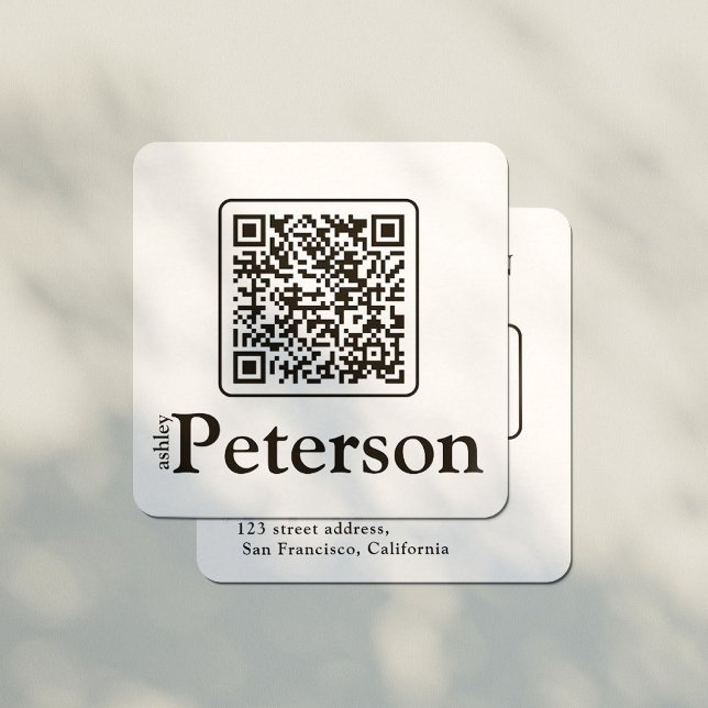 Carte De Visite Carré Code QR logo personnalisé noir et blanc (#zazzlemade #QRcode #socialbusinesscard #addqrcode #addlogo #businesstemplate)