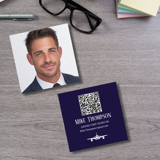 Carte De Visite Carré Code QR professionnel pilote bleu Aviation  (Créateur téléchargé)