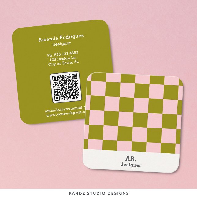 Carte De Visite Carré Code QR Vérifications Vertes Roses Modernes (Front and back of card shown in 2.5 x 2.5 inch. with round corners. Choose corner style.)