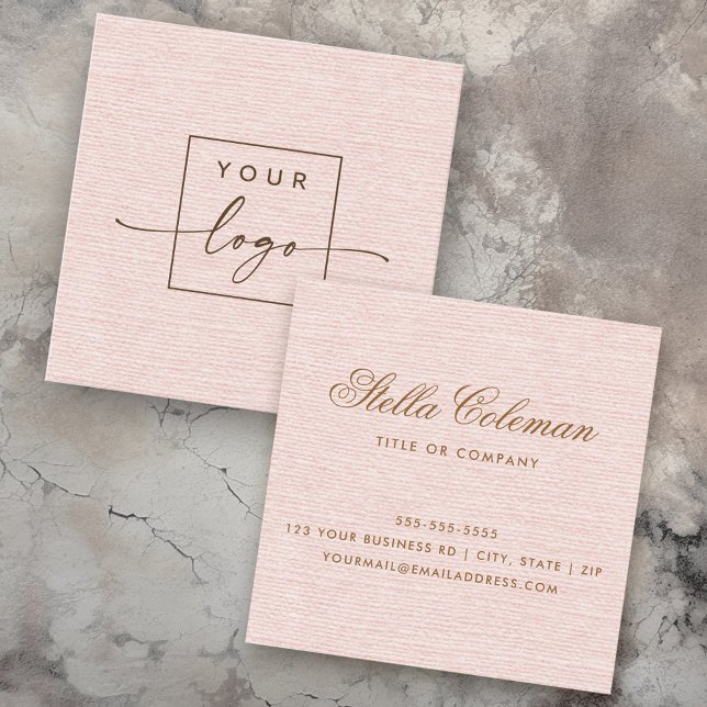 Carte De Visite Carré Elégant lin rose pâle look logo personnalisé (Elegant blush pink linen look custom logo square business card)