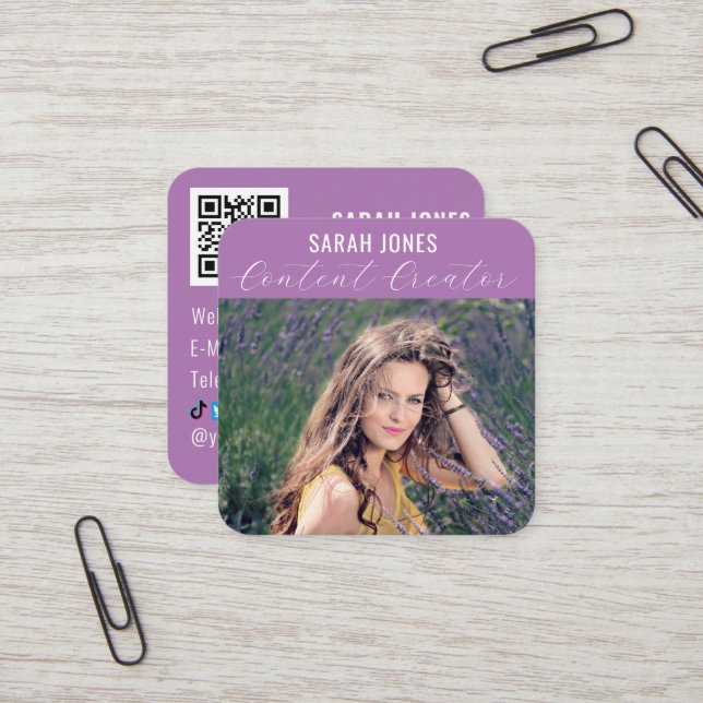 Carte De Visite Carré Logo QR Code Influencer Médias sociaux (Devant/Arrière en situation)
