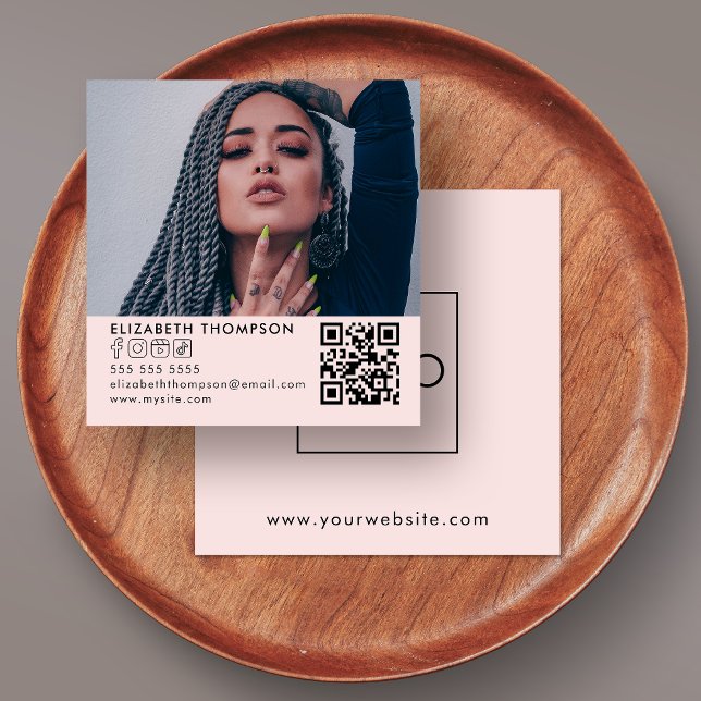 Carte De Visite Carré Modernisez votre logo QR Code tendance médias soci (Créateur téléchargé)