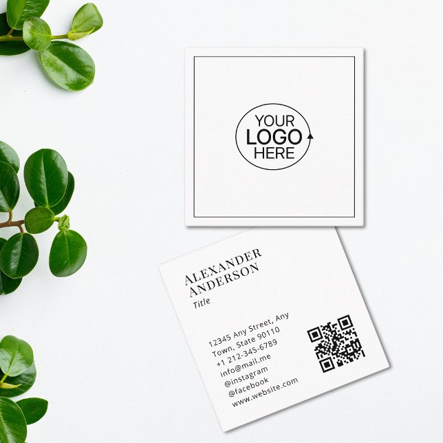 Carte De Visite Carré Noir et blanc contemporain Ajouter votre logo Code (Contemporary Black and White Add Your Logo QR Code Square Business Card)